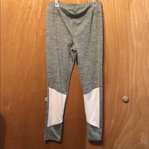 Girl’s Danskin Leggings size L